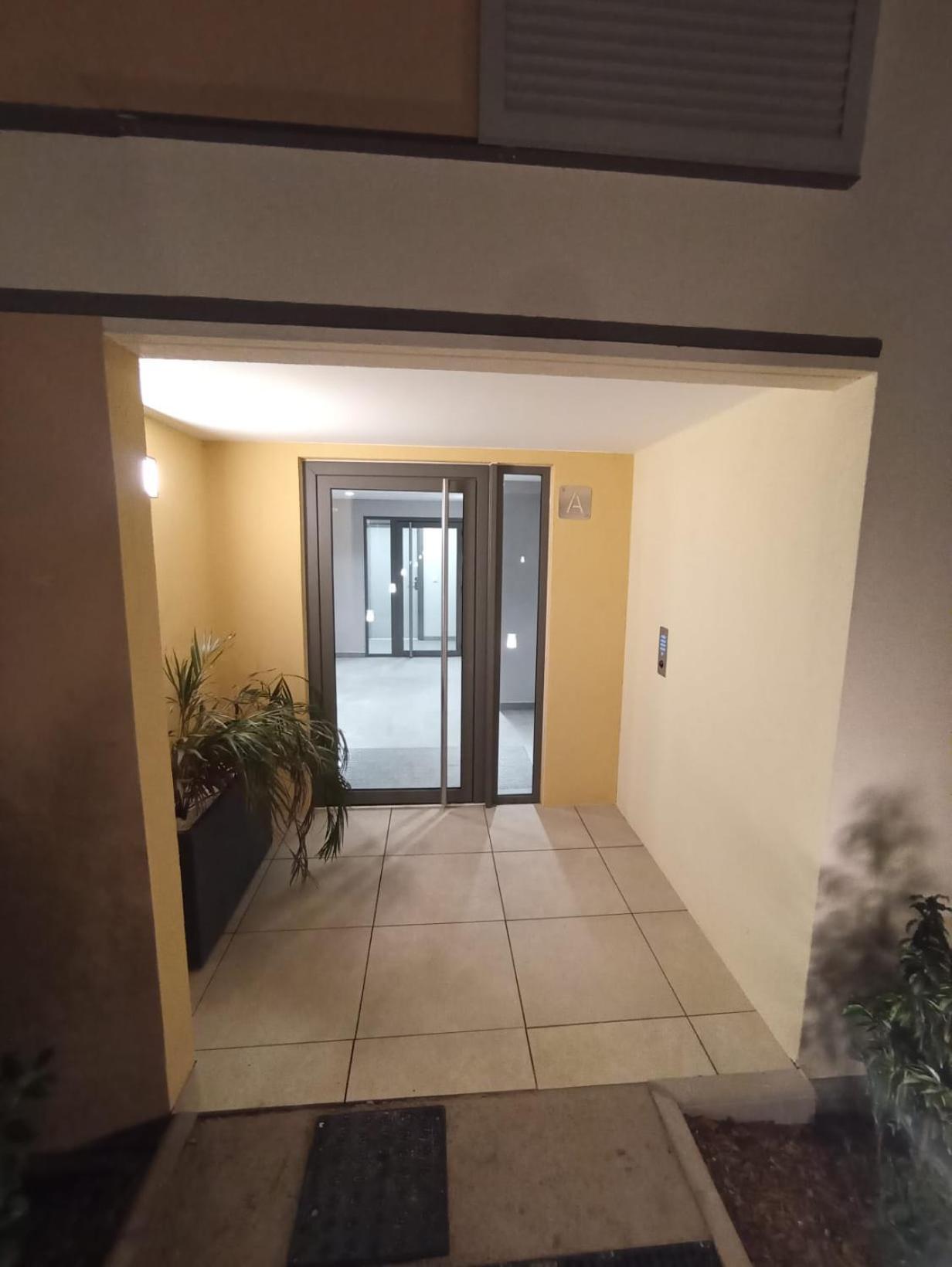 Studio Avec Parking Prive, Piscine Plage 300M أنتيب المظهر الخارجي الصورة